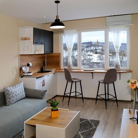 Apartment Colibri Veliko Tărnovo Exteriör bild